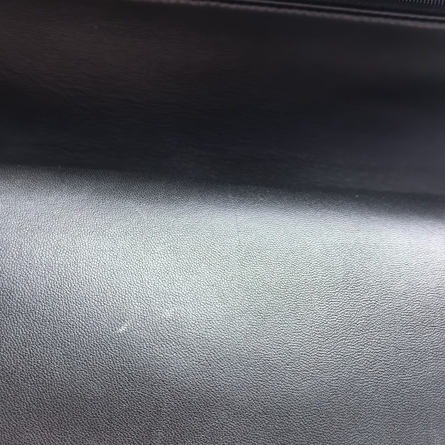 CLASSIC FLAP Jumbo Quilted Lambskin Black