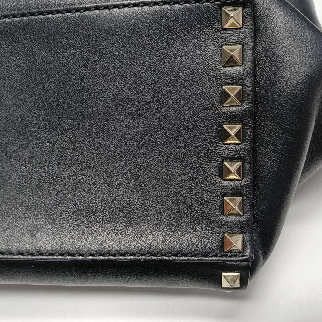 Rockstud Small Calfskin Black