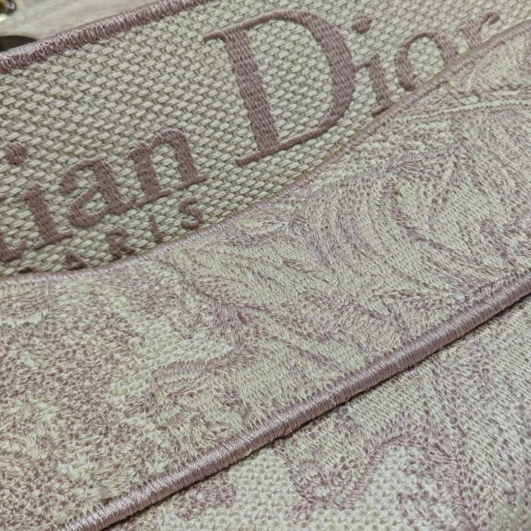 Lady D-Lite Medium Fabric Multicolor
