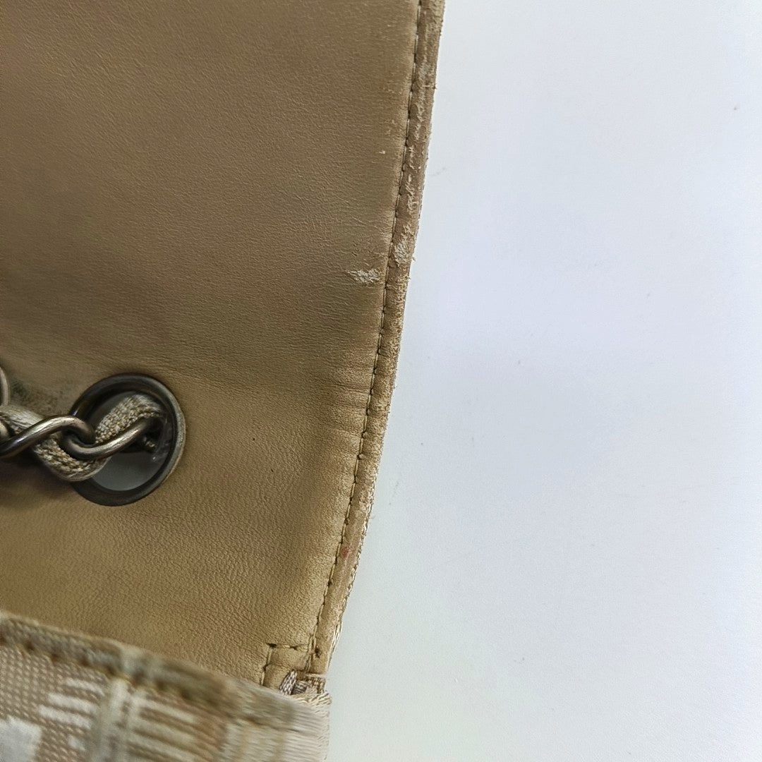 TRAVEL LINE Lona Acolchada Beige