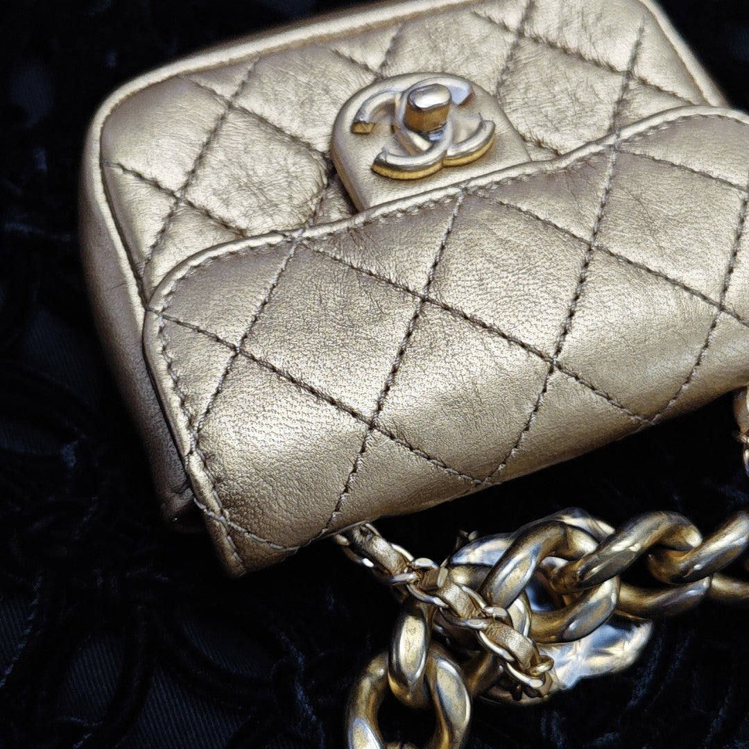 Quilted Velvet Shoulder Bag Black