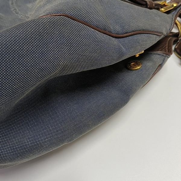 Canvas Blue