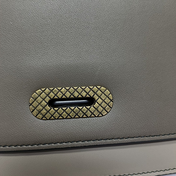 Chain Wallet Lambskin Gray