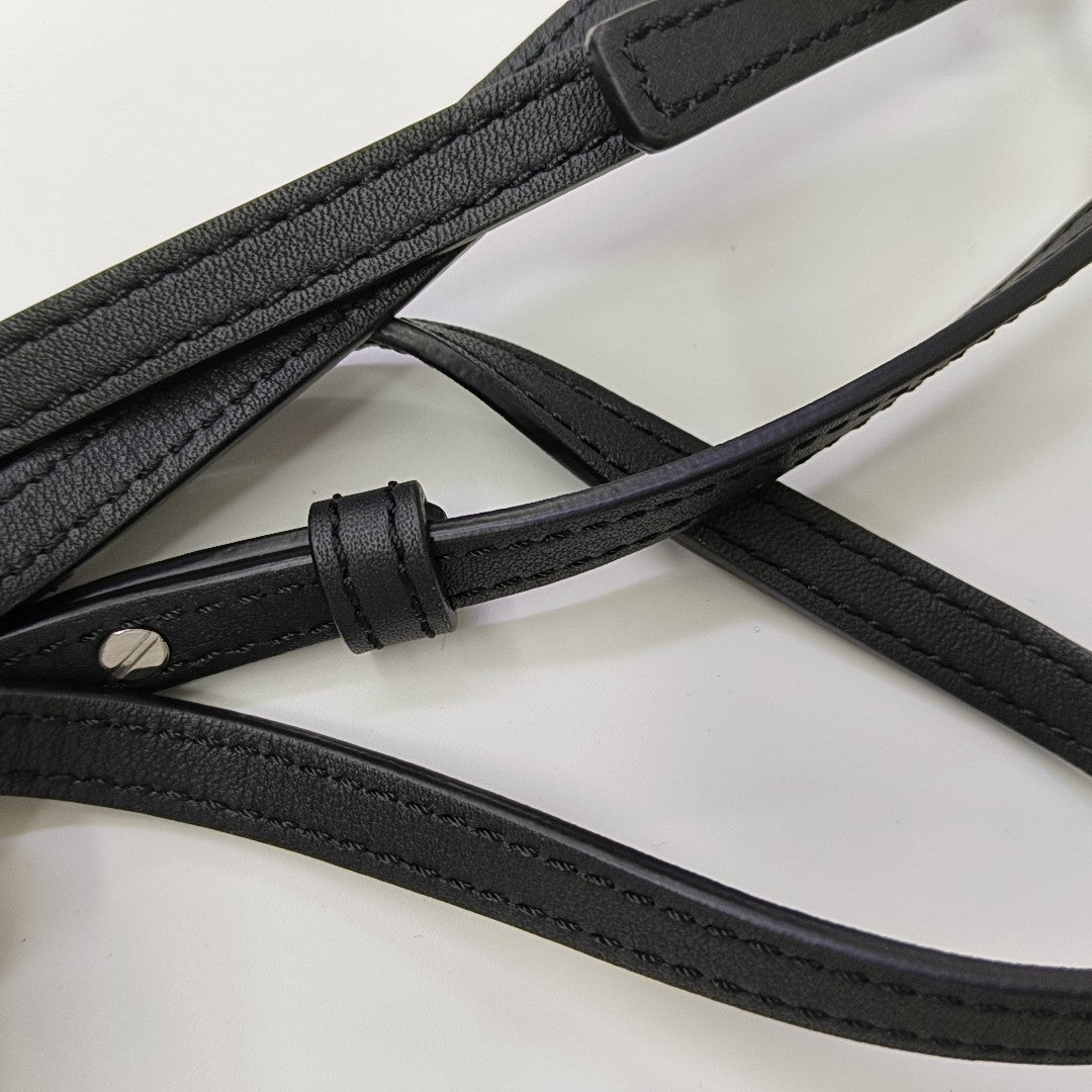 Hammock Hobo Calfskin Black