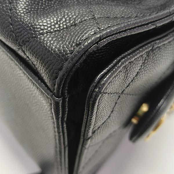 CHANEL 25 Medium Quilted Grained Calfskin Black