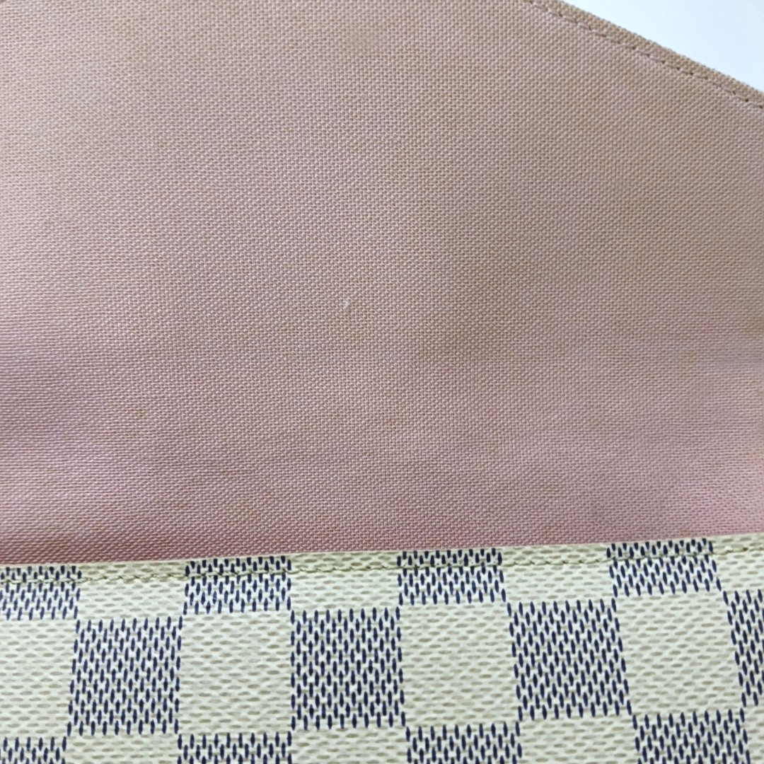 Authenticated pre-owned  FÉLICIE Damier Azur Coated Canvas White - Crossbody Bag at Looply