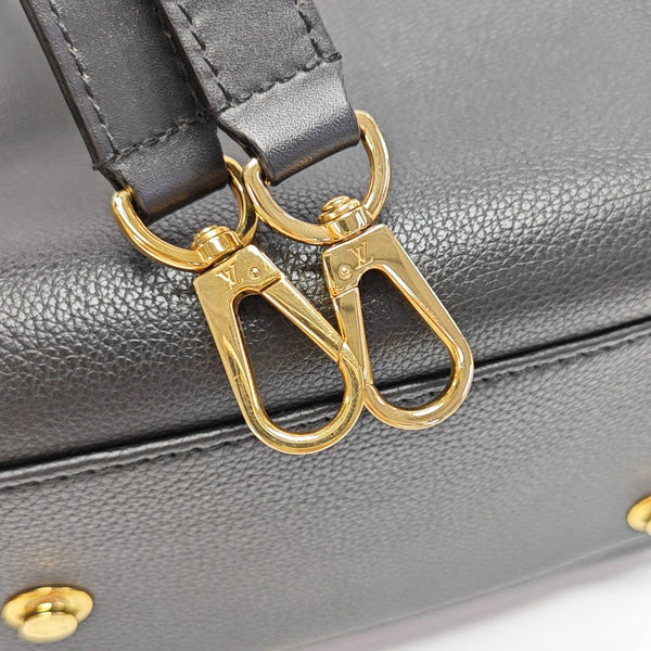 ON MY SIDE MM Monogram Calfskin Black