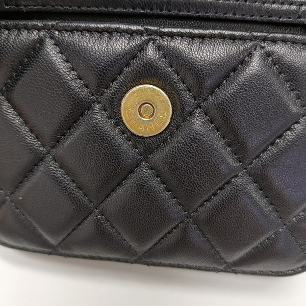 Quilted Lambskin Shoulder Bag Black