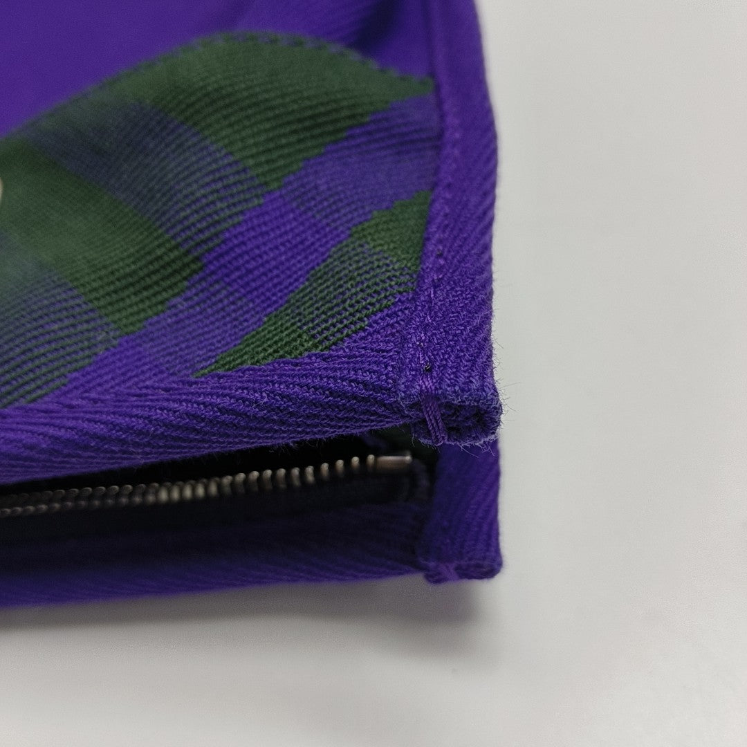 Canvas Purple