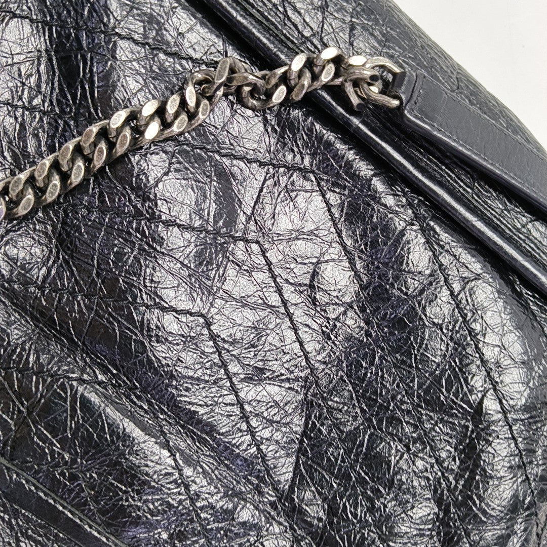 NIKI Medium Chevron Calfskin Black