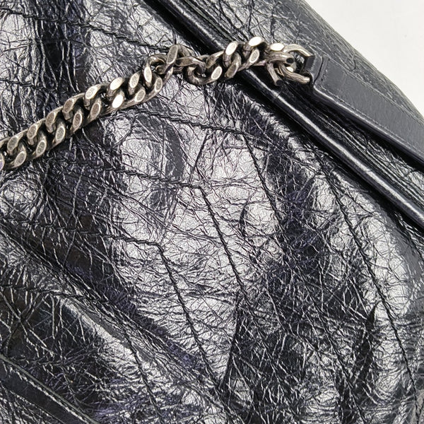 NIKI Medium Chevron Calfskin Black