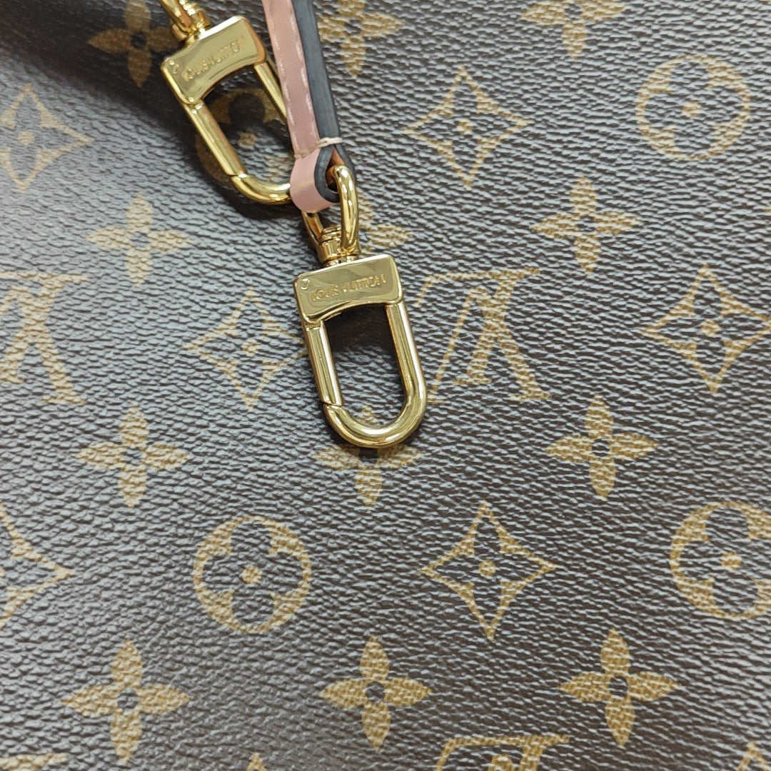 NÉONOÉ MM Monogram Coated Canvas Brown