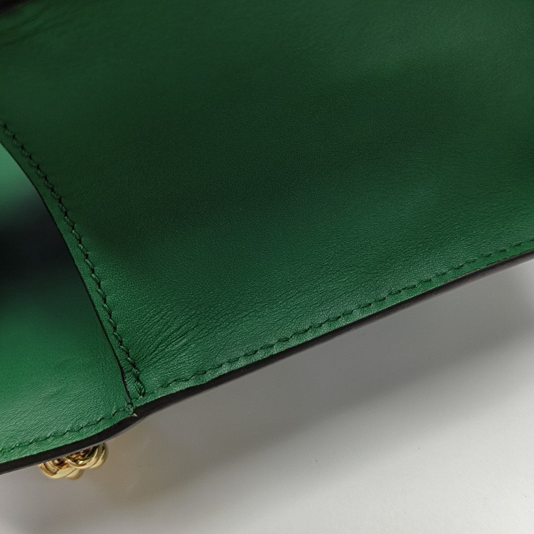 Padlock Small Calfskin Green