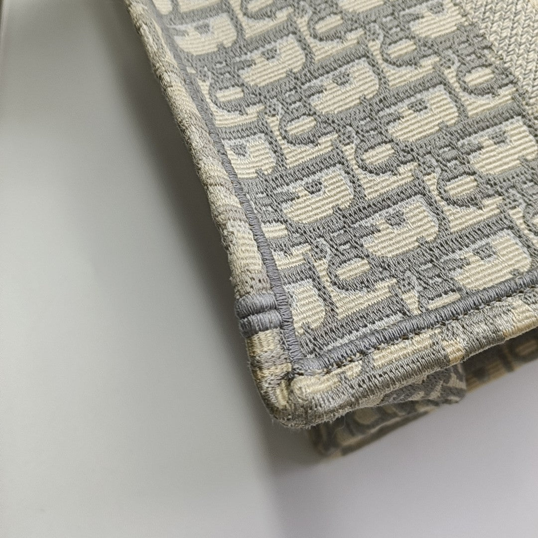 Book Tote Medium Oblique Canvas Gray