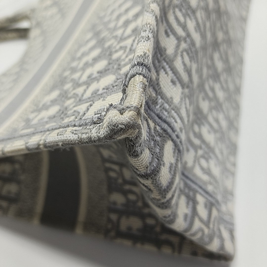 Book Tote Medium Oblique Canvas Gray