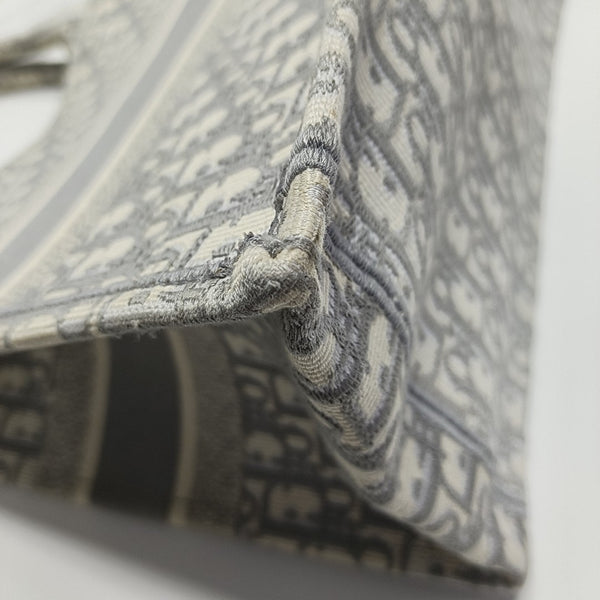 Book Tote Medium Oblique Canvas Gray