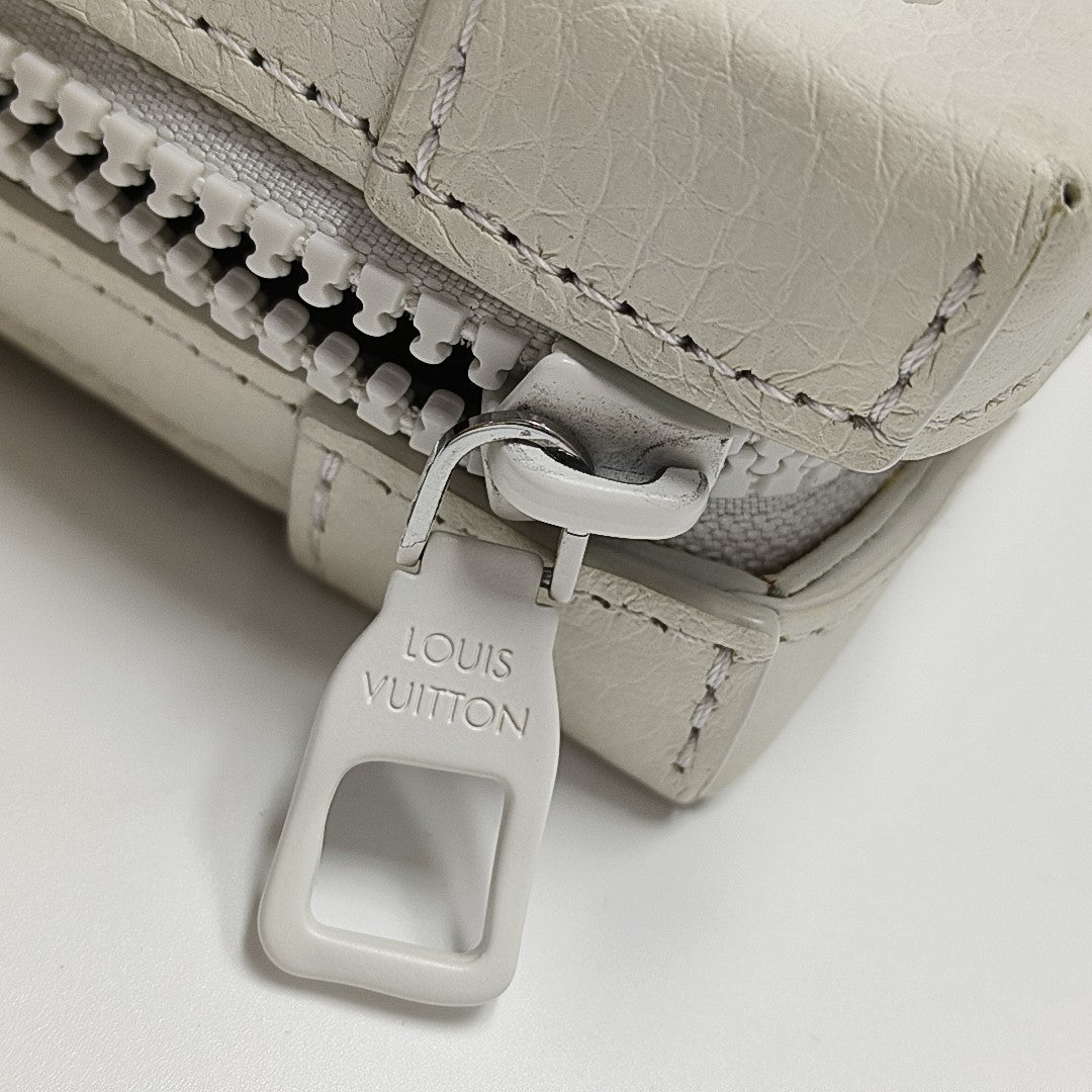 WALLET TRUNK Calfskin White