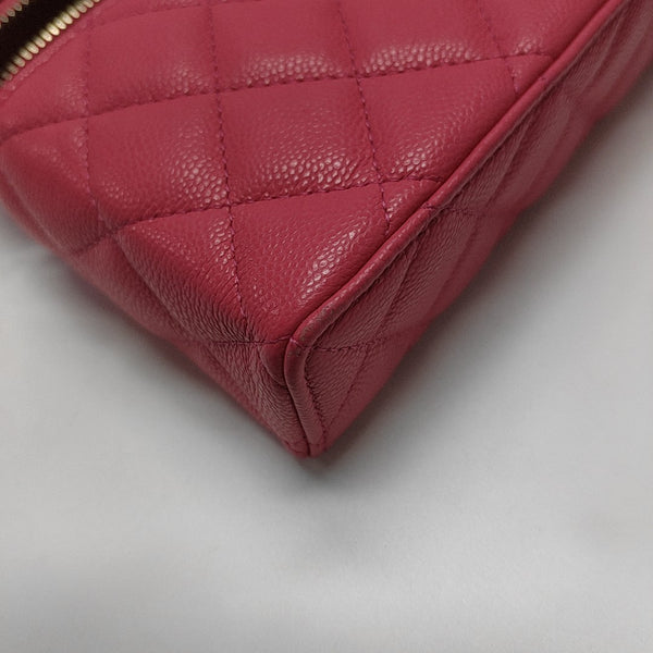 VANITY CASE Quilted Grained Calfskin Red