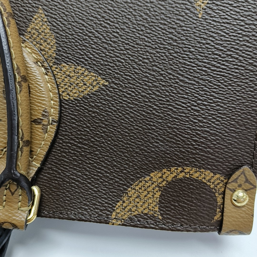 Authenticated pre-owned  ONTHEGO MM Monogram Coated Canvas Brown - Tote Bag at Looply