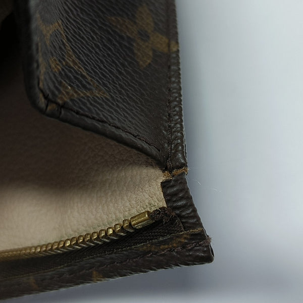 TOILET POCKET 26 Monogram Coated Canvas Brown