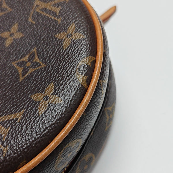 BOITE CHAPEAU PM Monogram Coated Canvas Brown