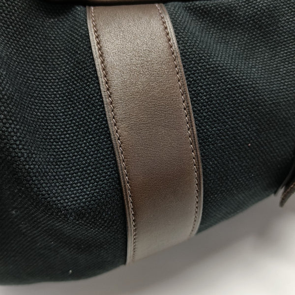 Arion Canvas Black