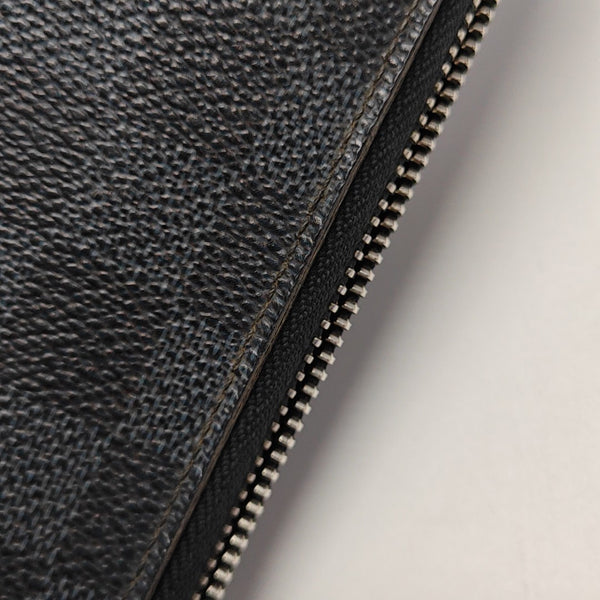 ZIPPY Damier Graphite Coated Canvas Gray Wallet