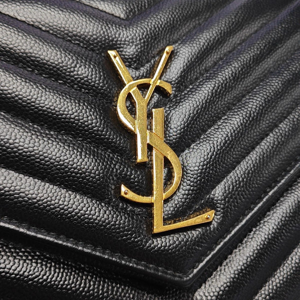 MONOGRAM Medium Quilted Calfskin Black