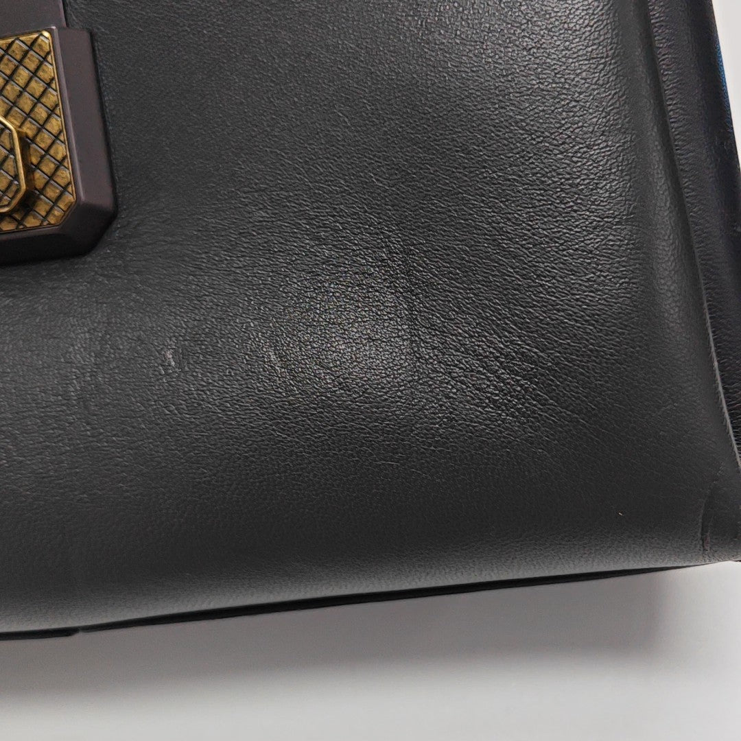 Piazza Calfskin Black