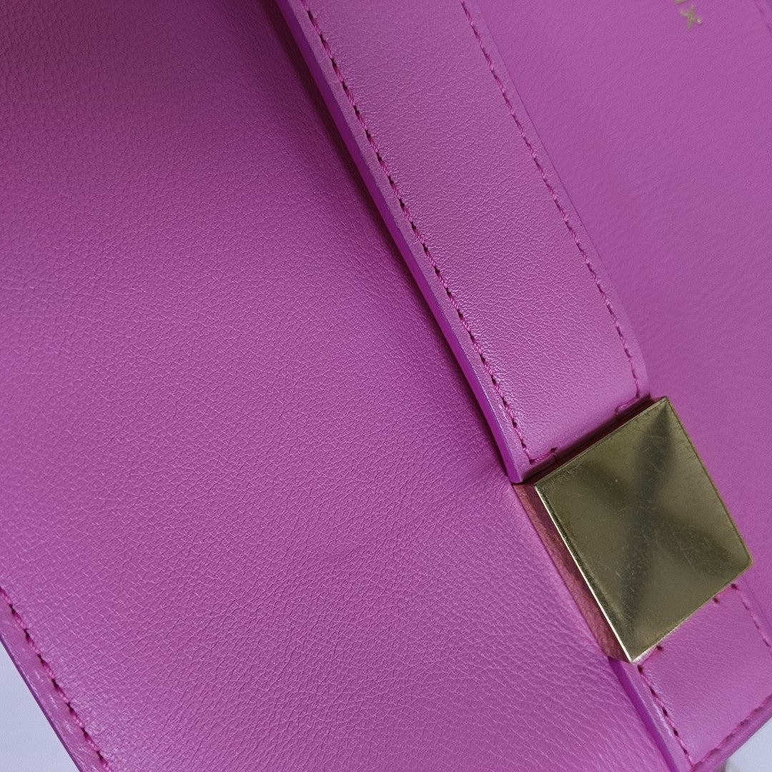 Madame Calfskin Red
