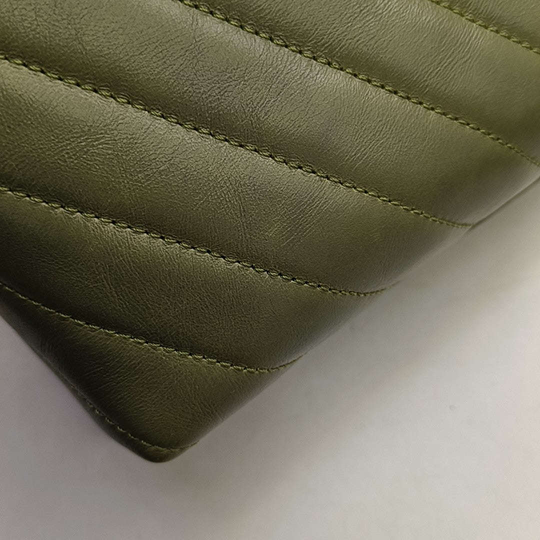 COCO HANDLE Medium Chevron, Quilted Calfskin Green
