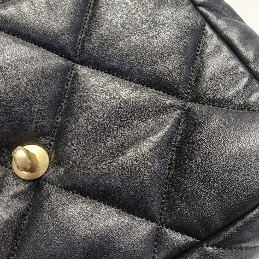 CHANEL 19 Medium Quilted Lambskin Black