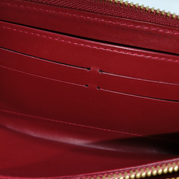 ZIPPY Patent Leather Red Wallet