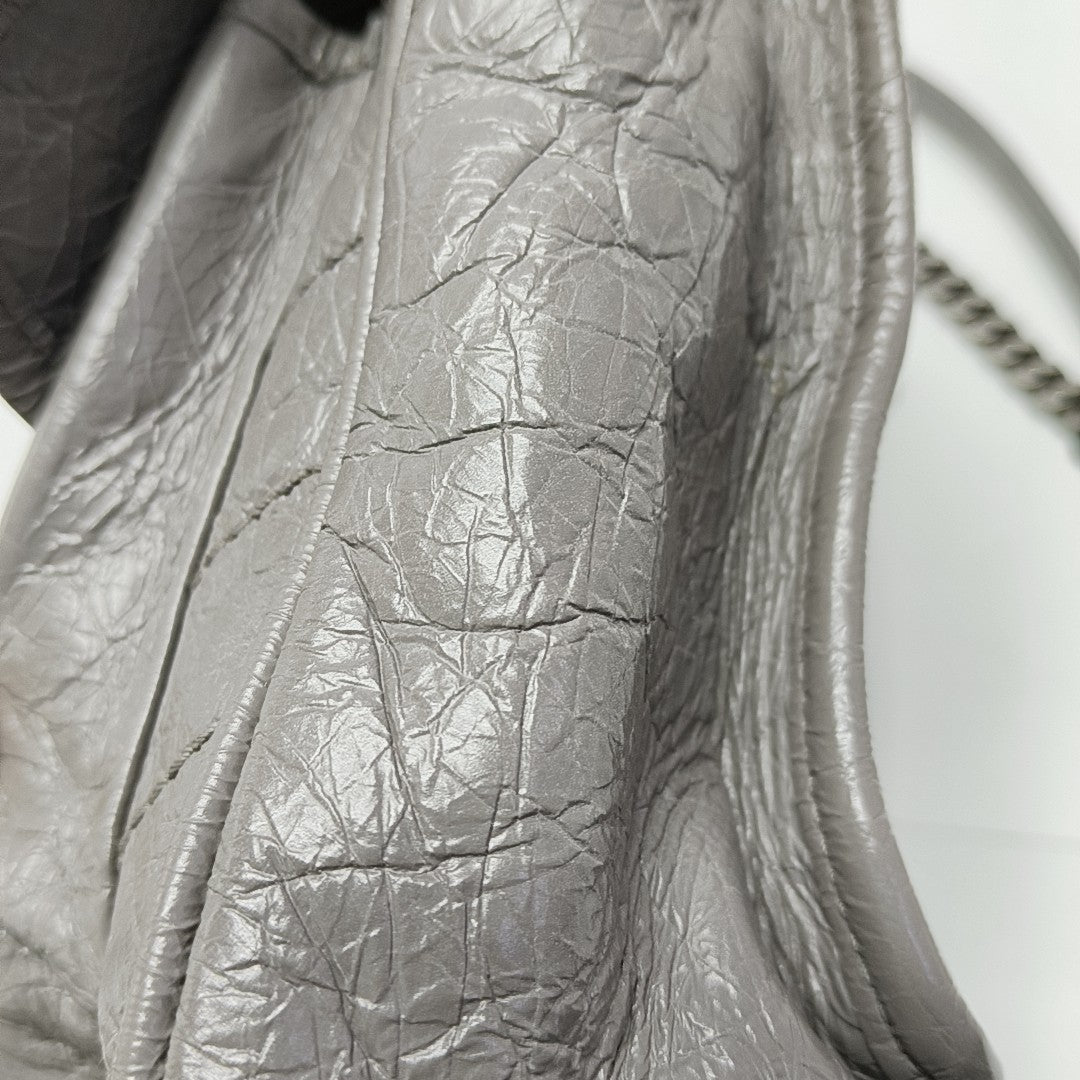 NIKI Medium Chevron Calfskin Gray