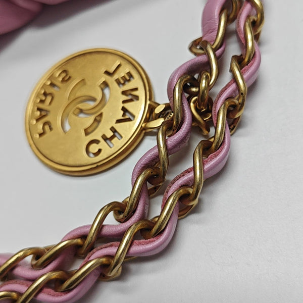 CHANEL 22 Medium Quilted Calfskin Pink