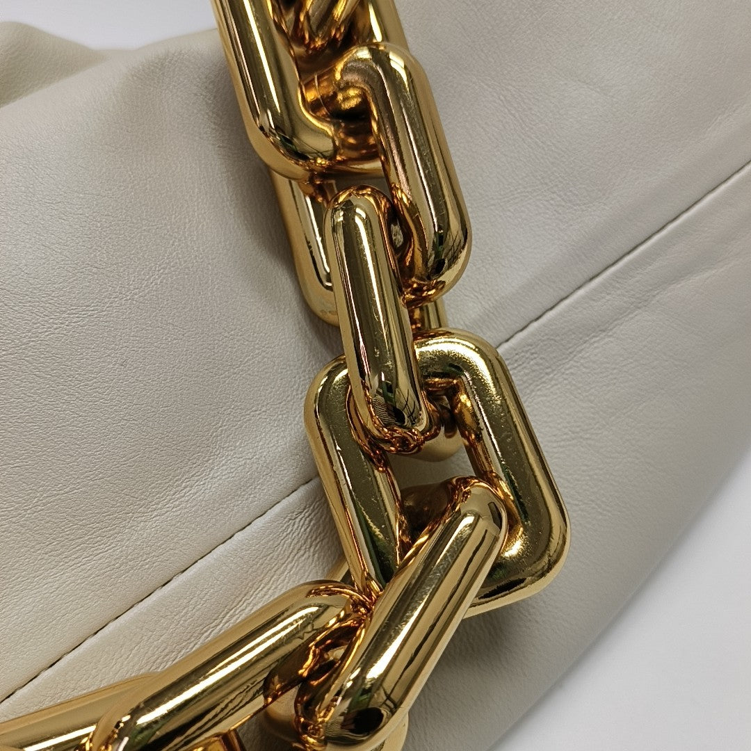 The Pouch Mini Calfskin White
