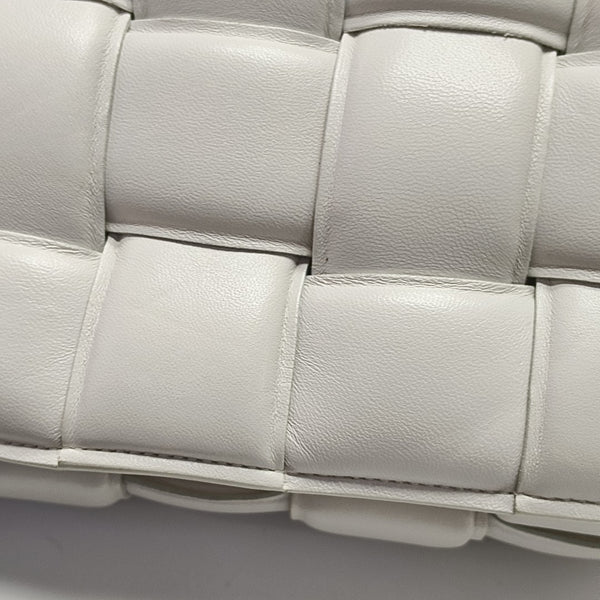 Cassette Medium Lambskin White