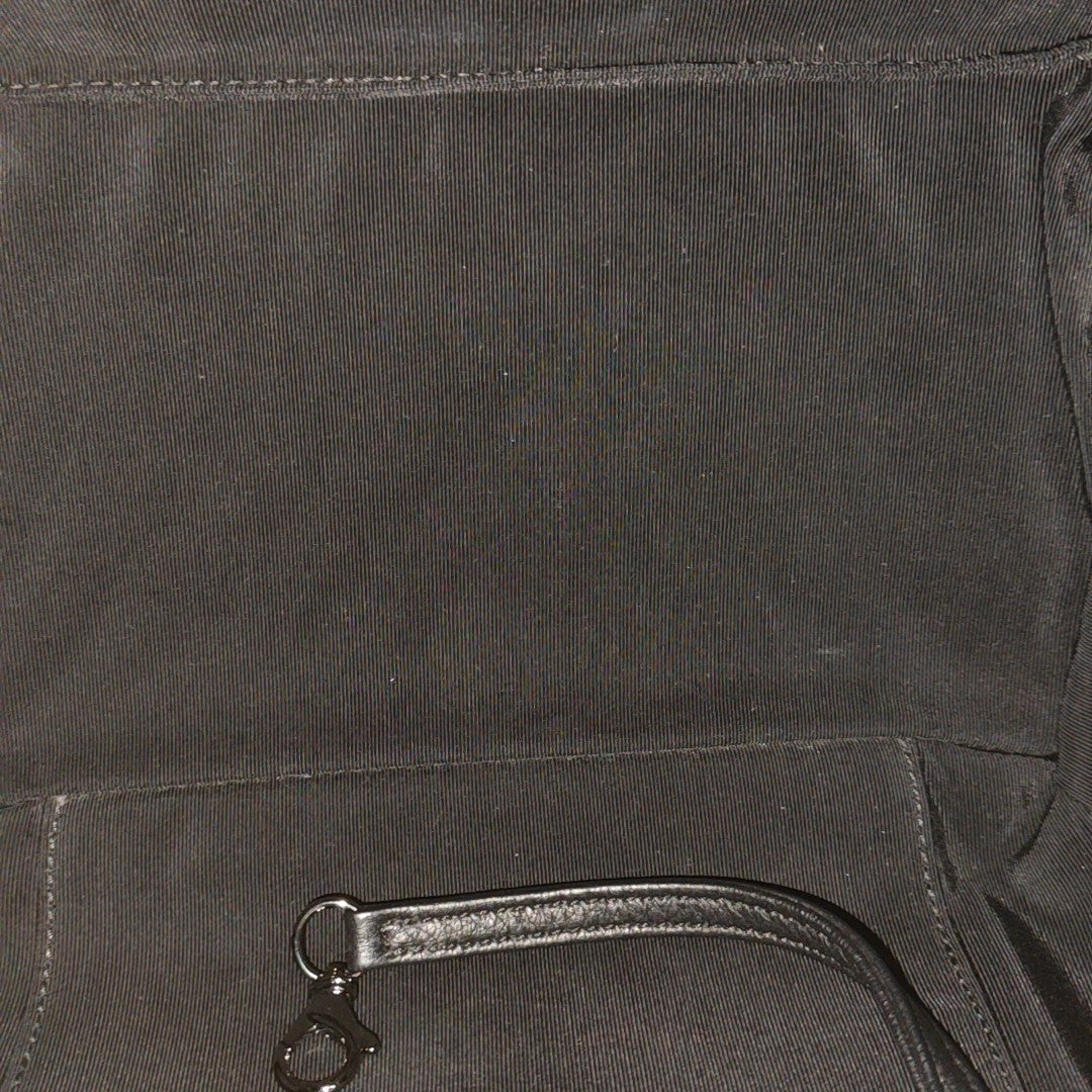 Chevron Deer Leather Shoulder Bag Black