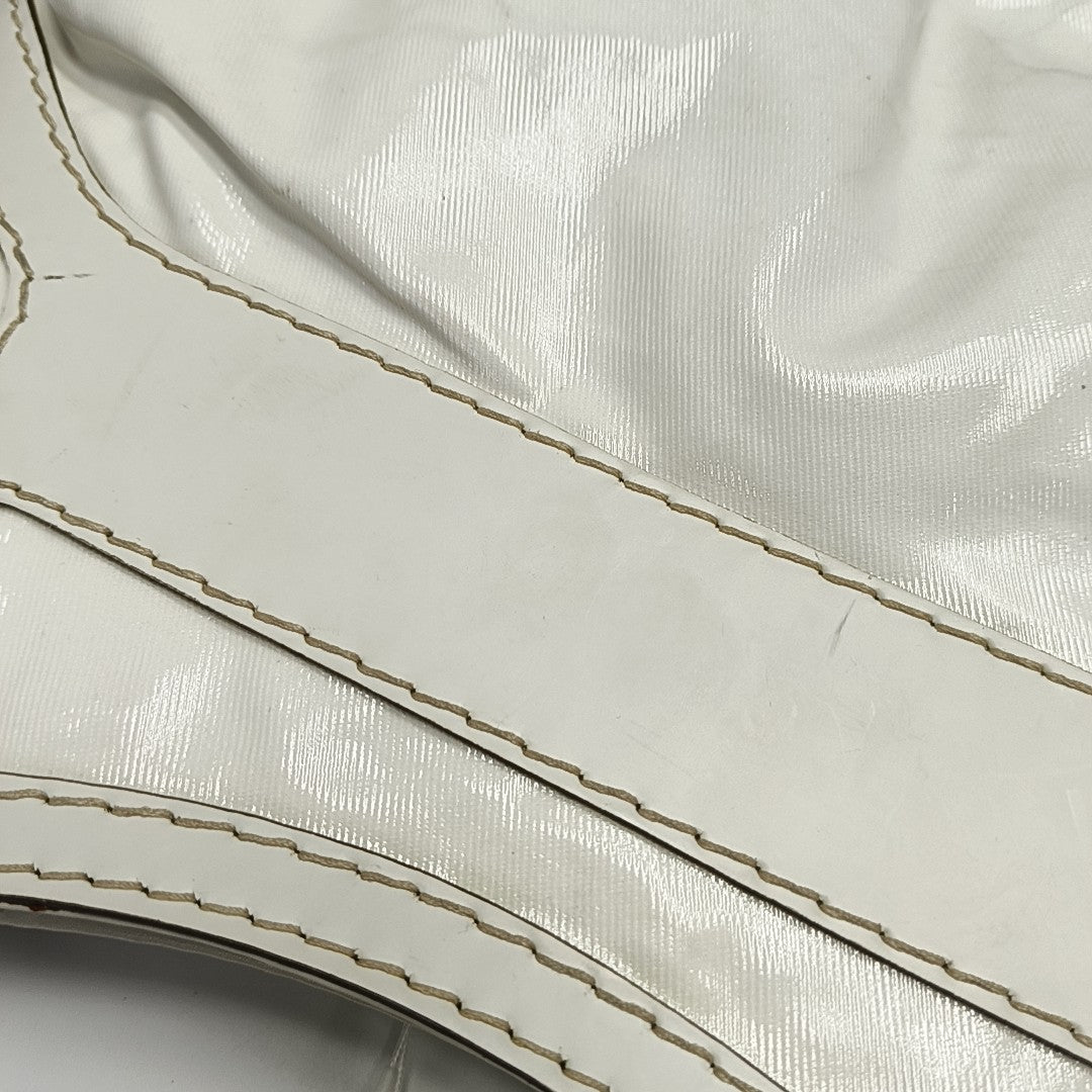 Queen Coated Canvas White