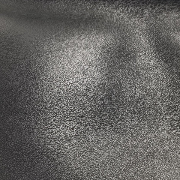 Flip Medium Calfskin Black