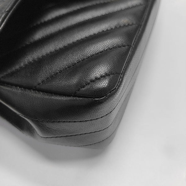 CLASSIC FLAP Mini Chevron Lambskin Black