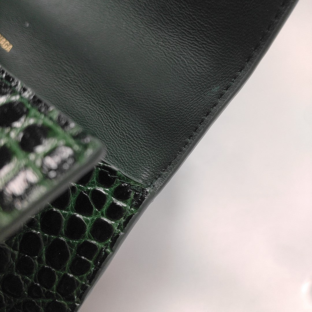 Hourglass S Calfskin Green