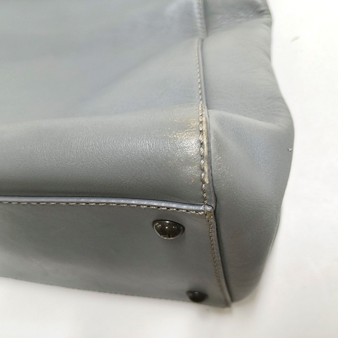 Peekaboo Large Calfskin Gray