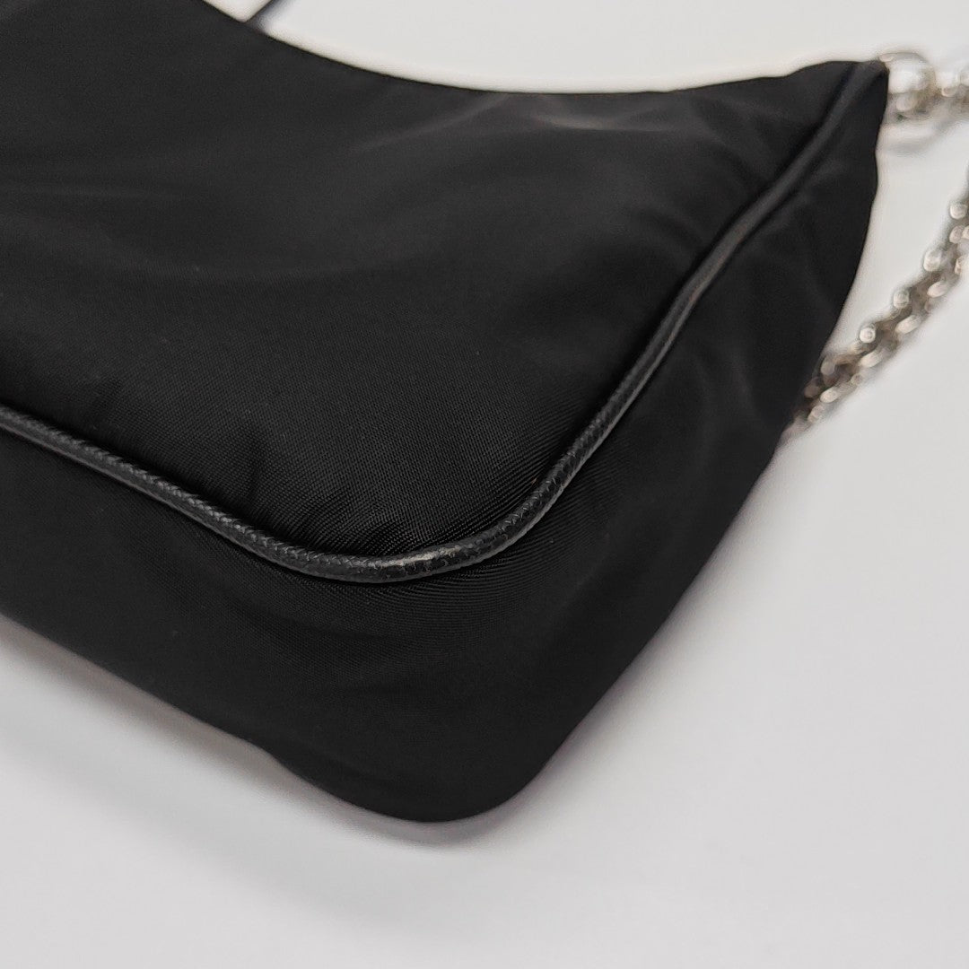 Re-Edition2005 Nylon Black