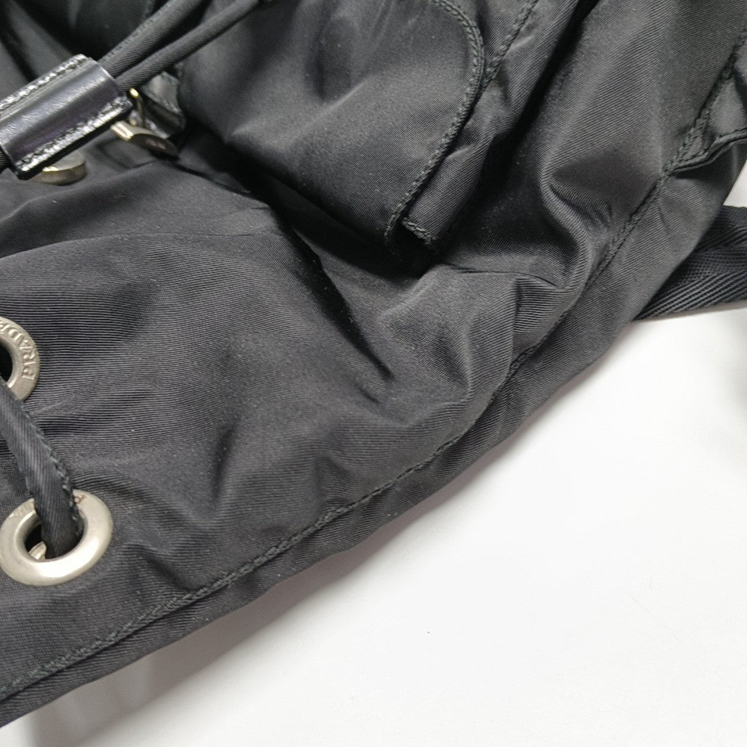 Vela Nylon Black