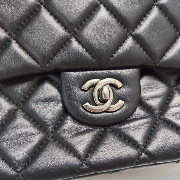Quilted Calfskin Shoulder Bag Black