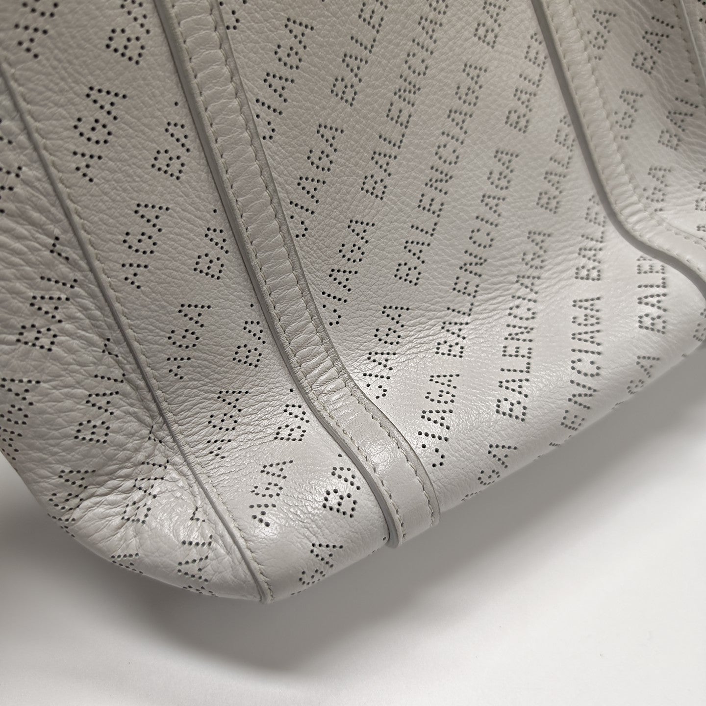 Everyday Extra Small Calfskin White