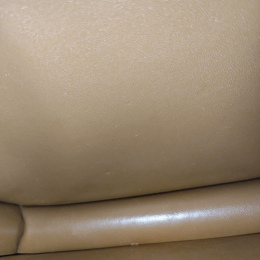 CLASSIC BOX Medium Calfskin Brown
