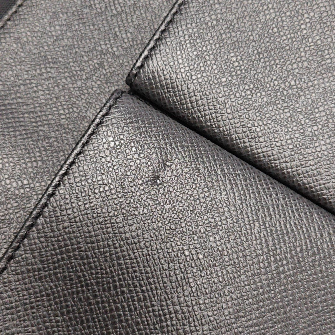 ALEX Calfskin Black