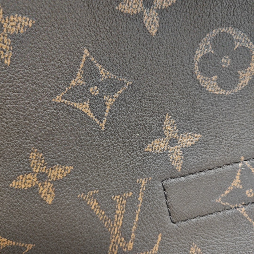 SHOPPER Monogram Coated Canvas Brown